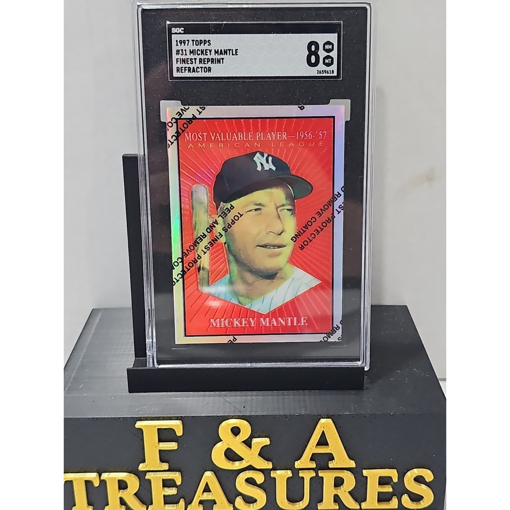 1997 TOPPS MICKEY MANTLE FINEST  REFR W/Coating  #31 SGC 8